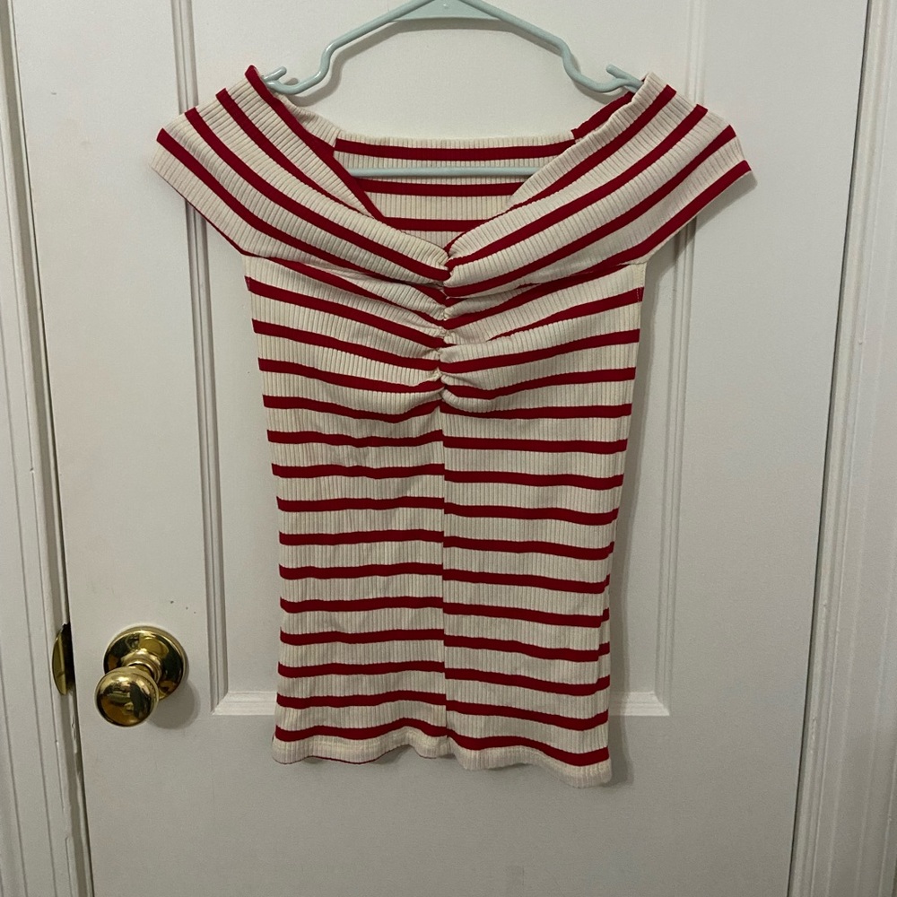 Reformation top. Size S.